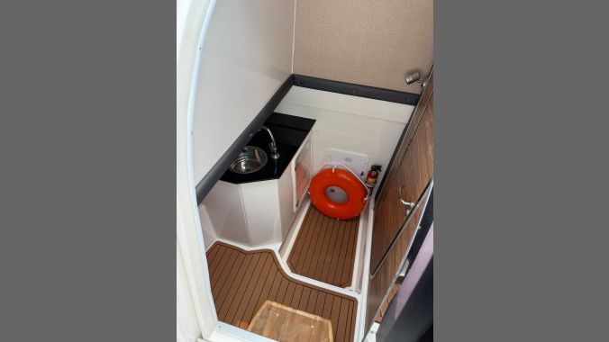 03 Ventura V300 Crossover