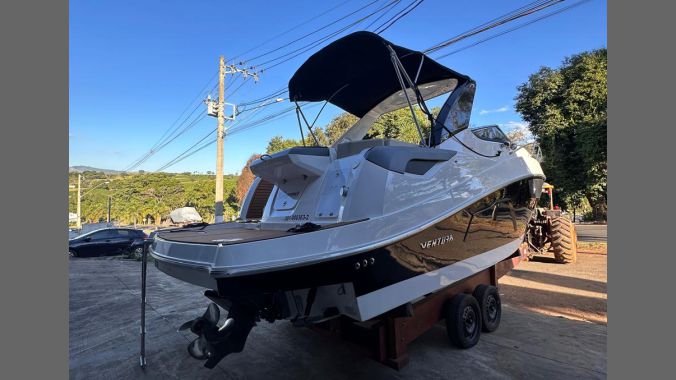 07 Ventura Daycruiser 2023